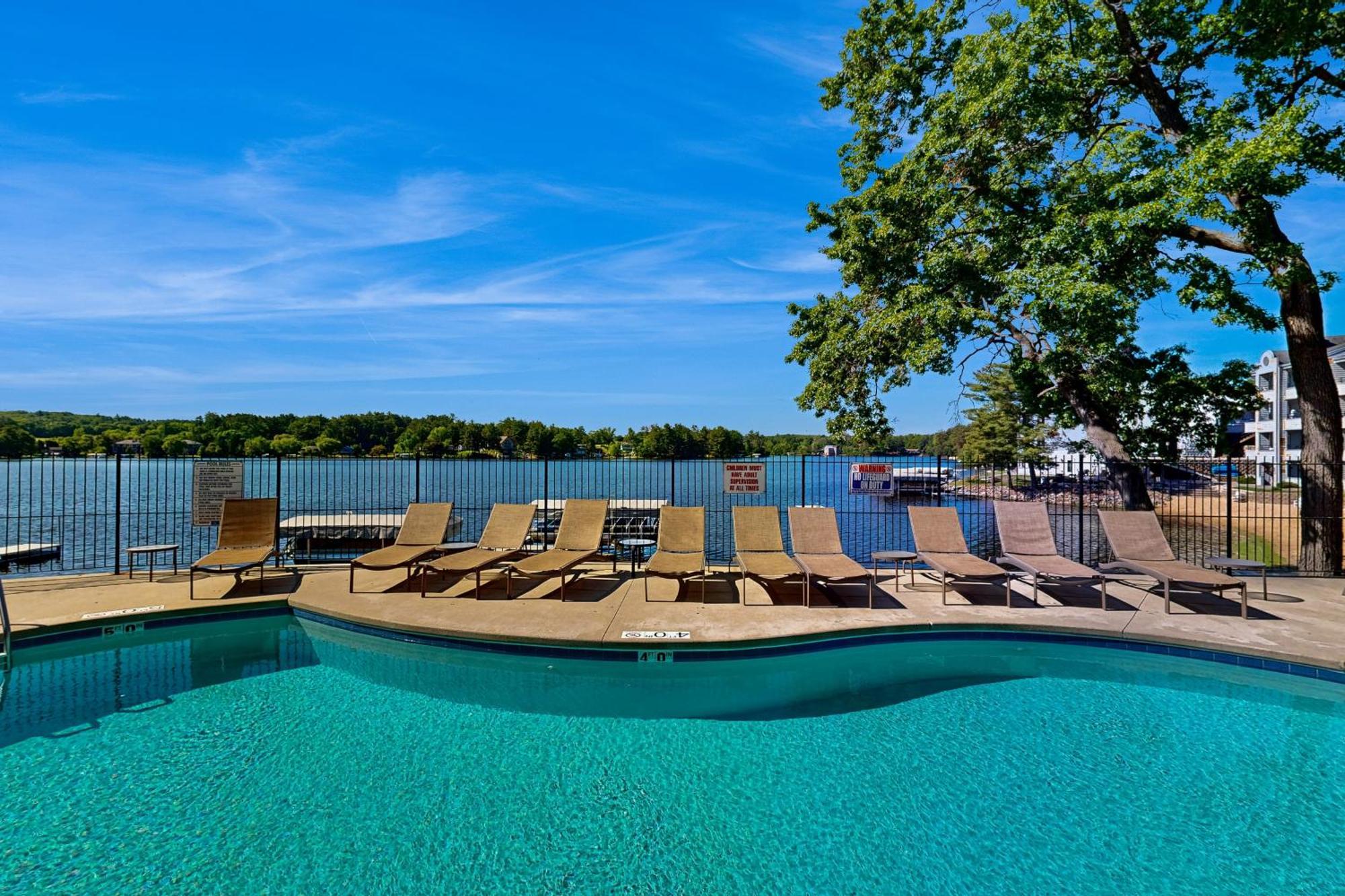 Delton Grand Resort Lake Delton Rom bilde