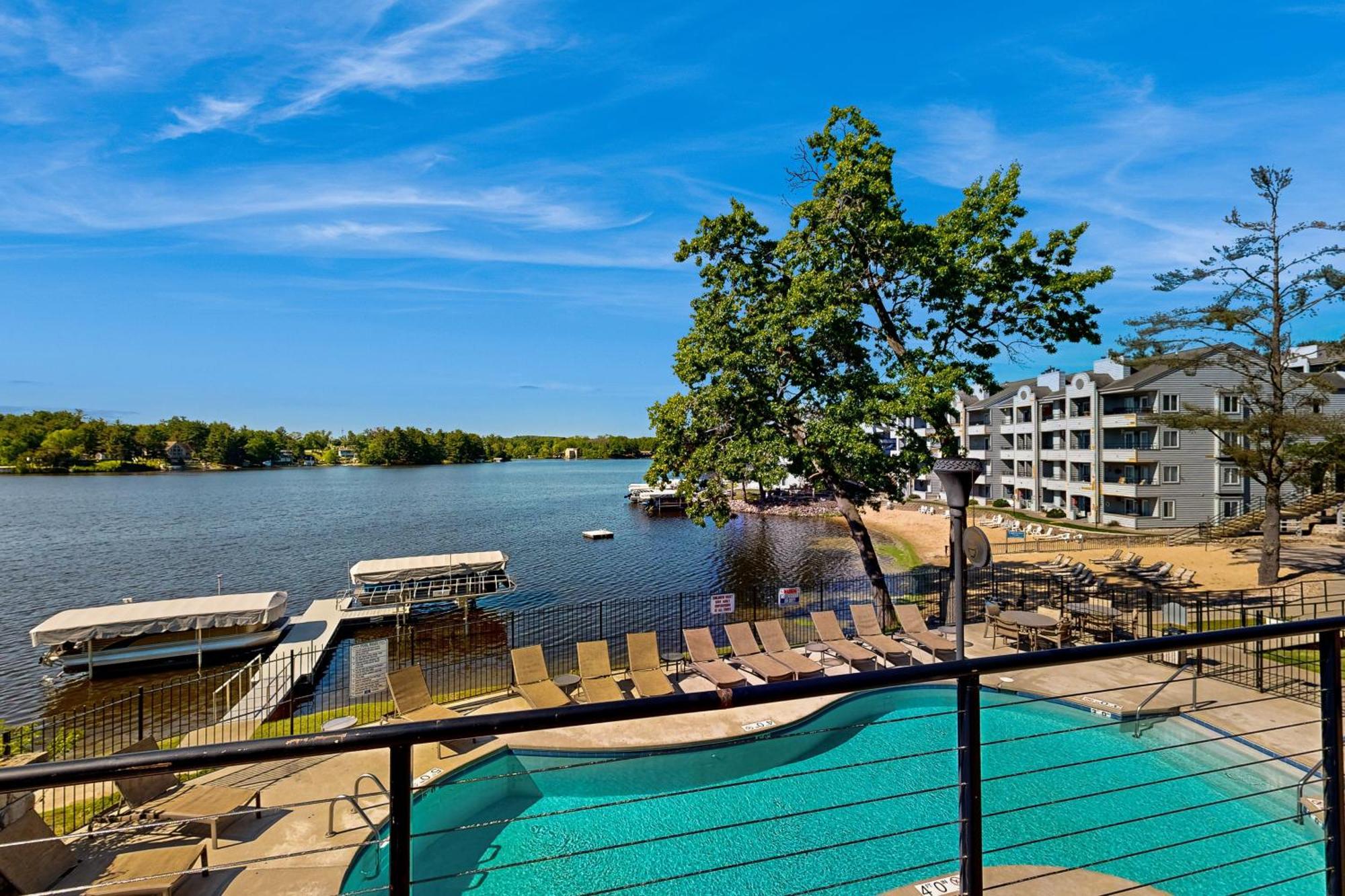 Delton Grand Resort Lake Delton Rom bilde